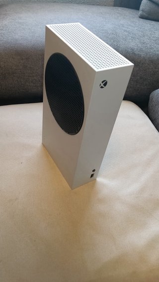 Xbox Series S Consola Blanca y batería para mando