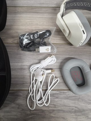 Auriculares Forgeon Captain Inalámbricos RGB
