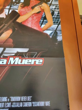 Póster James Bond El Mañana Nunca Muere Original