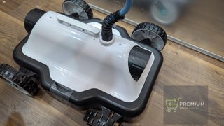 Robot eléctrico para piscina de fondo plano