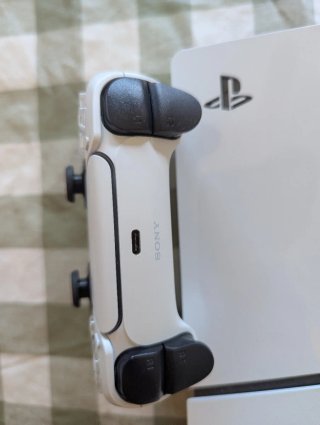 PlayStation 5 Digital Edition 1TB