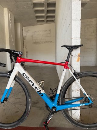 Bicicleta Cervelo R5