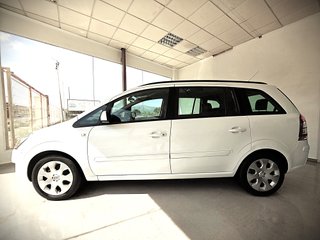 Opel Zafira 2014 ( 7 Plazas) / Financiamiento