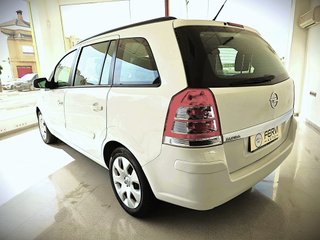 Opel Zafira 2014 ( 7 Plazas) / Financiamiento