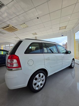 Opel Zafira 2014 ( 7 Plazas) / Financiamiento