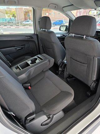 Opel Zafira 2014 ( 7 Plazas) / Financiamiento