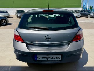 Opel Astra 2005