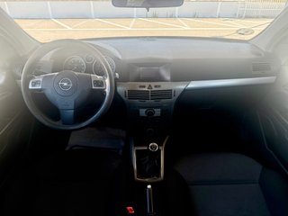 Opel Astra 2005