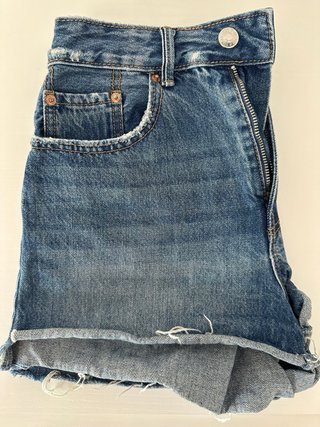 Shorts vaqueros Stradivarius