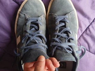 Zapatillas Veja azul y blanco buen estado