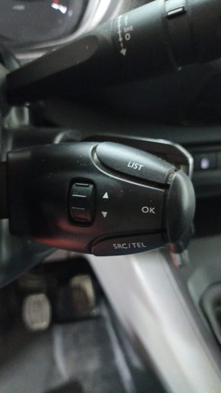 OPEL VIVARO 2021