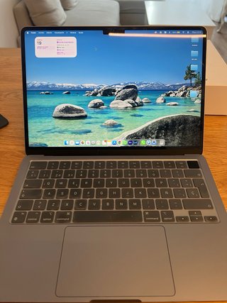 MacBook Air M2 Gris Espacial