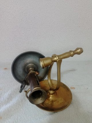 Candelabros de bronce (dorado y plateado)