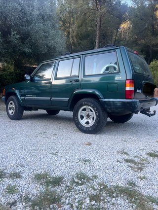 Jeep cherokee  Xj 2.5 VM TD  1999