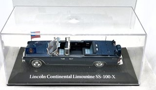 IXO LINCOLN CONTINENTAL SS-100 X PRESIDENCIAL 1/43