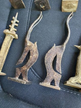 Ajedrez Brutalista Bronce Burkina Faso
