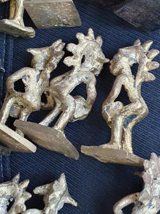 Ajedrez Brutalista Bronce Burkina Faso