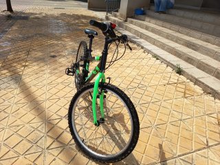 Bicicleta juvenil 24 pulgadas suspensión y cambios