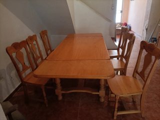 Mesa de comedor de pino con 6 sillas
