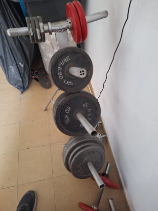Conjunto Gimnasio: Máquinas de Pesas y correr