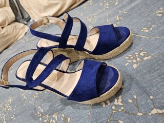 Sandalias cuña azul Talla 38