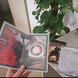 God of War Ghost of Sparta PSP PAL