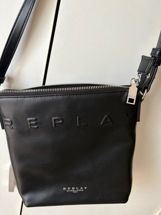Bolso Replay Cuero Negro 22x22cm