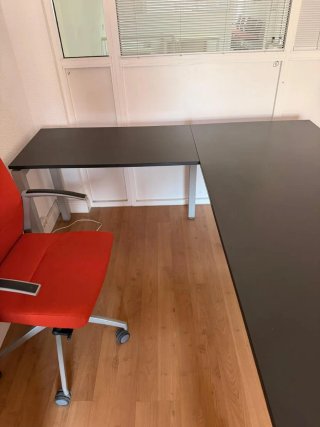 Escritorio oficina esquinero negro L