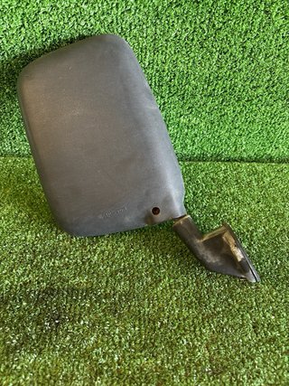 Retrovisor Derecho Nissan Vanette