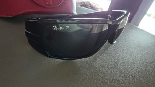 Gafas de sol Ray-Ban RB4057 Polarizadas