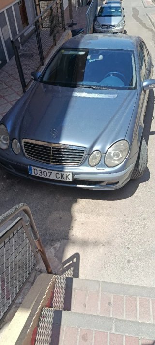 Mercedes-Benz Clase E 2003