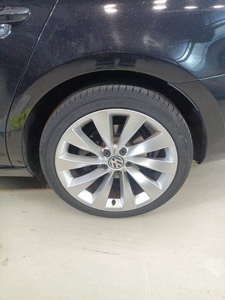 Volkswagen Passat CC 2009