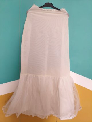Cancán de novia blanco