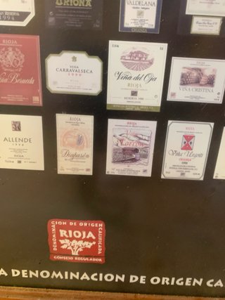 Cuadro D.O. Rioja Etiquetas Vino