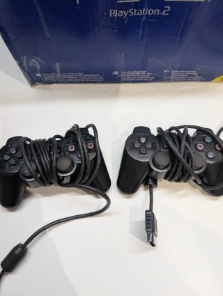 PlayStation 2 Sony Nera con accessori