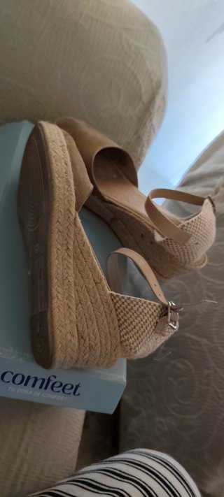 Cuñas Comfeet Verano Beige Talla 39