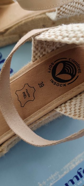 Cuñas Comfeet Verano Beige Talla 39