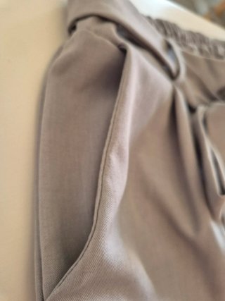 Pantaloni grigi con cintura a fiocco Taglia S