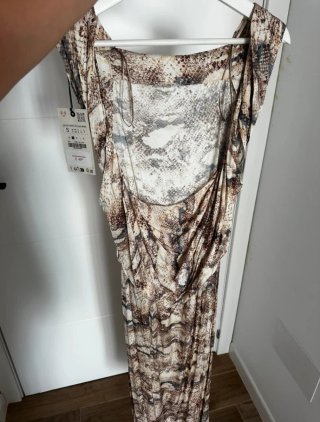 Vestido Zara estampado