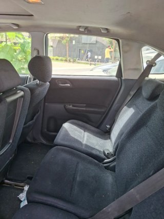 Honda FR-V 2006