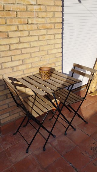 Conjunto mesa y 2 sillas madera terraza