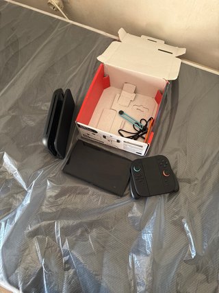 Nintendo Switch Negra + FIFA 26
