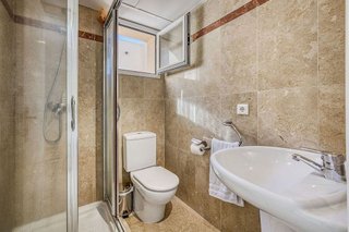 Casa en venta en Nueva Andalucía centro en Marbella