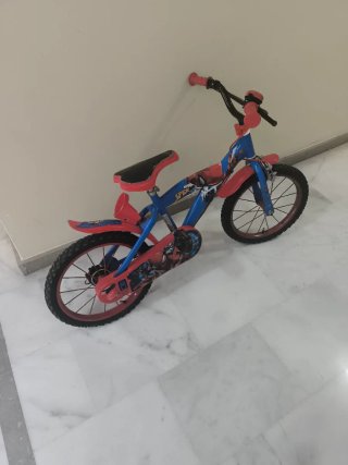 Bicicleta infantil Spiderman 5/6 años