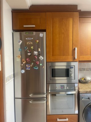 URGE VENTA! Cocina de madera completa
