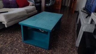 Mesita de salón azul 50cm x 1m
