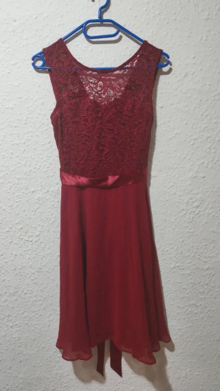 Vestido fiesta encaje granate XS