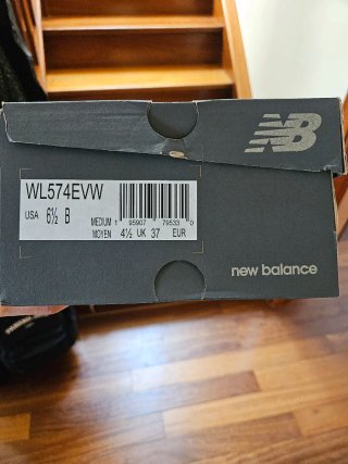 Zapatillas New Balance blanco, gris y beige