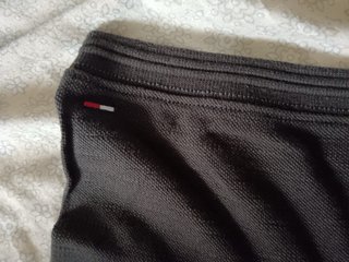 Polo Tommy Hilfiger Negro y Turquesa Talla M nuevo