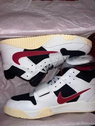Jordan Jumpman Jack Travis Scott